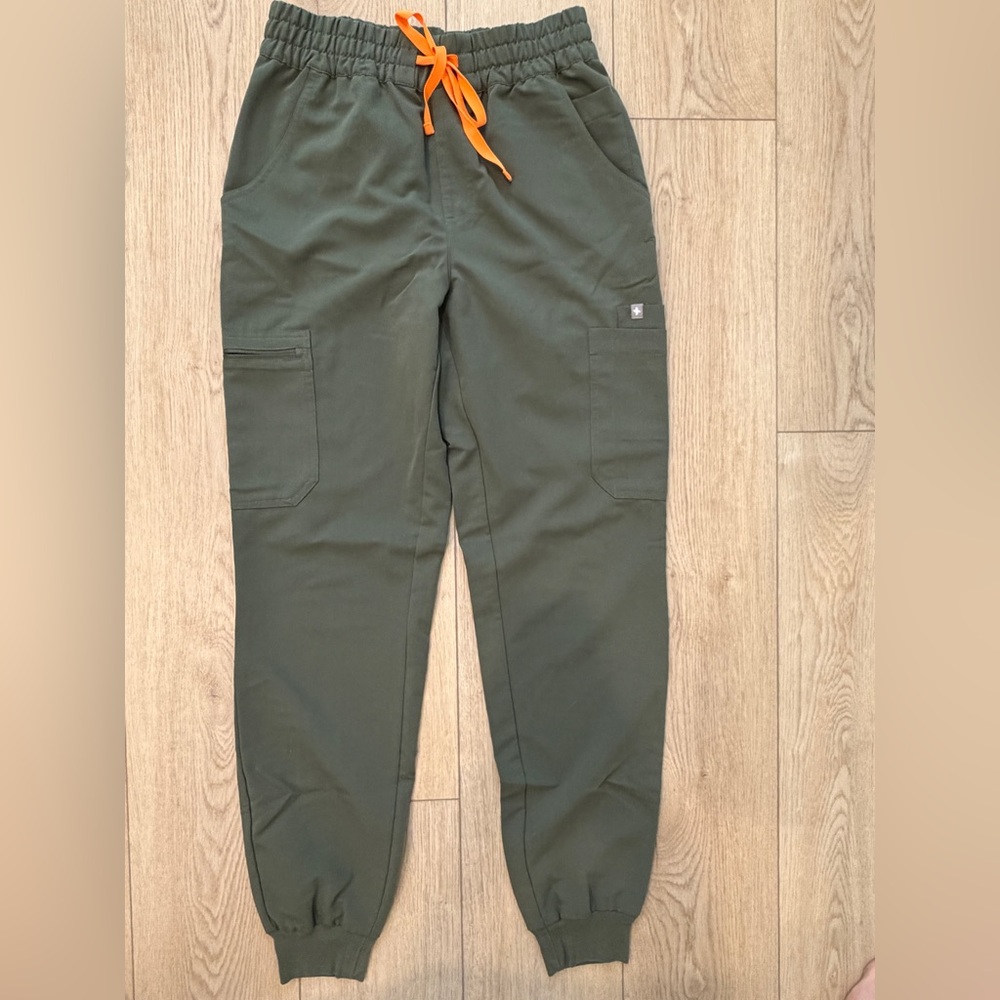 Figs High Waisted Uman Relaxed Tall Jogger Scrub Pants